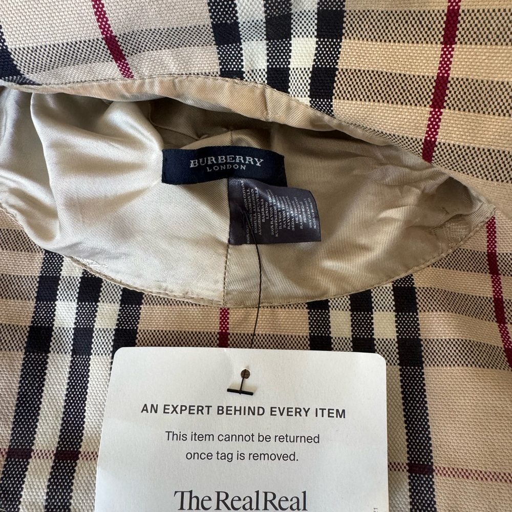 Adult Burberry bucket hat - Picture 3 of 6